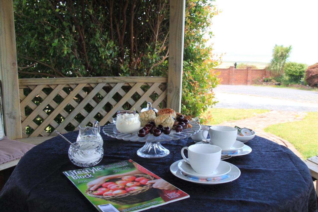 Chartre Manor B&B Thames Buitenkant foto